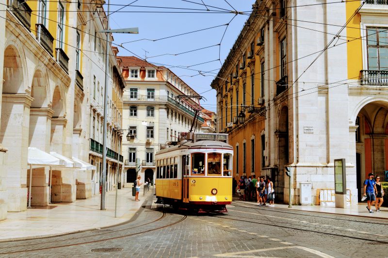 cheap flights to lisbon